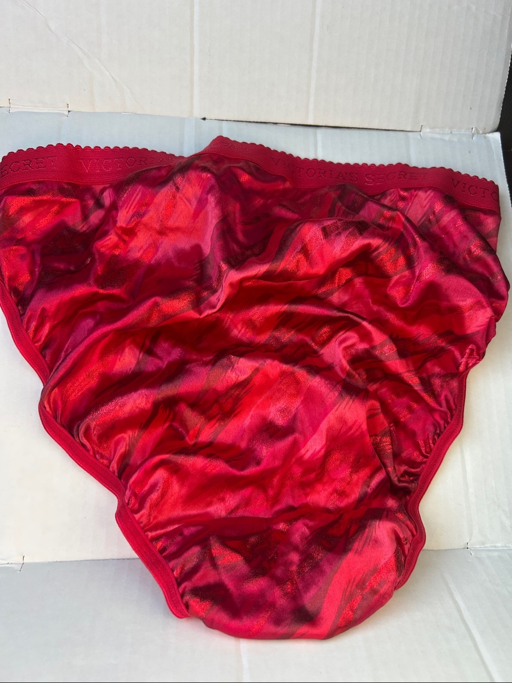 VTG Victoria's Secret satin panties Metallic Red XL - Picture 2 of 3